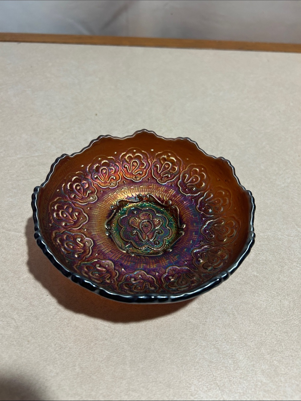 RARE 1911 Fenton Persian Medallion Amethyst Carnival Glass Bowl Cranberry